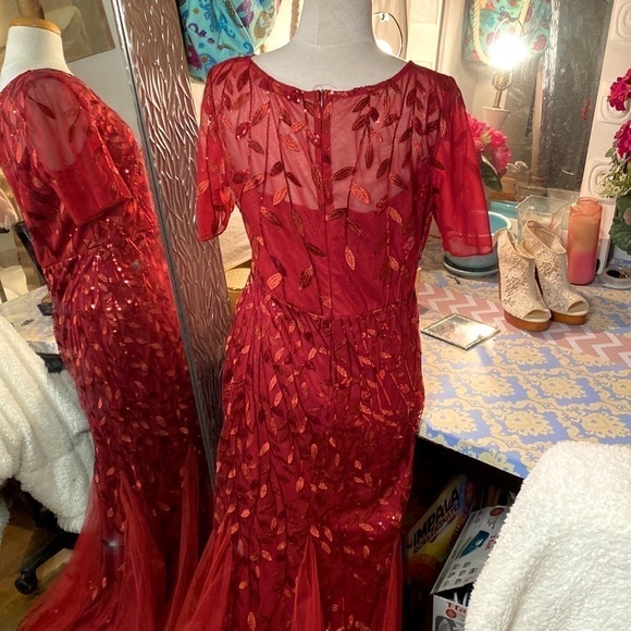 🌷EVER Pretty🌷Sheer Floral Sequin Mermaid Fishtail Style Dress - Picture 12 of 15